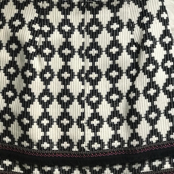 Merona Skirt - Picture 3 of 3